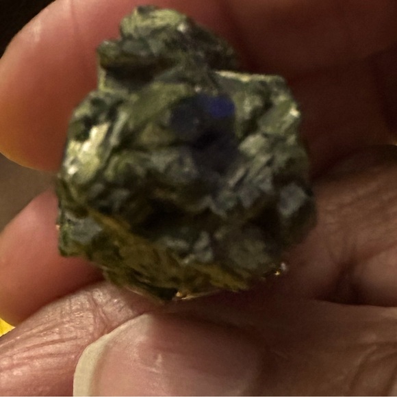 Prehnite Crystal on Sterling Silver - Statement Ring - Picture 5 of 5